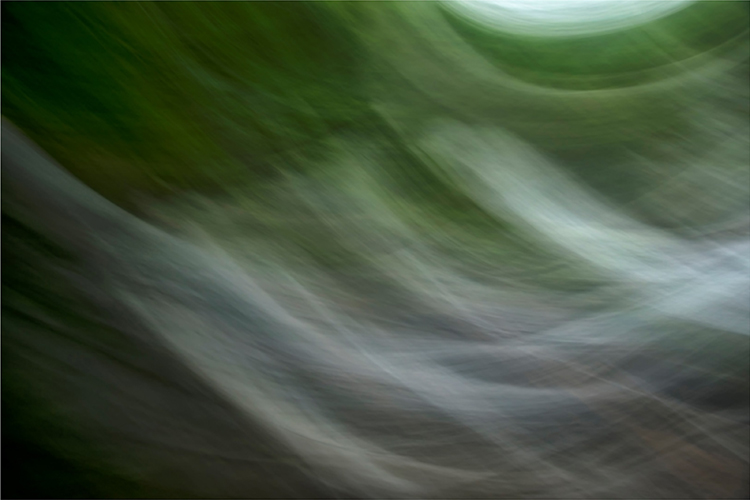 HONORABLE MENTION: Emerald Swirls, photography by Darren Barnes (November 2013)